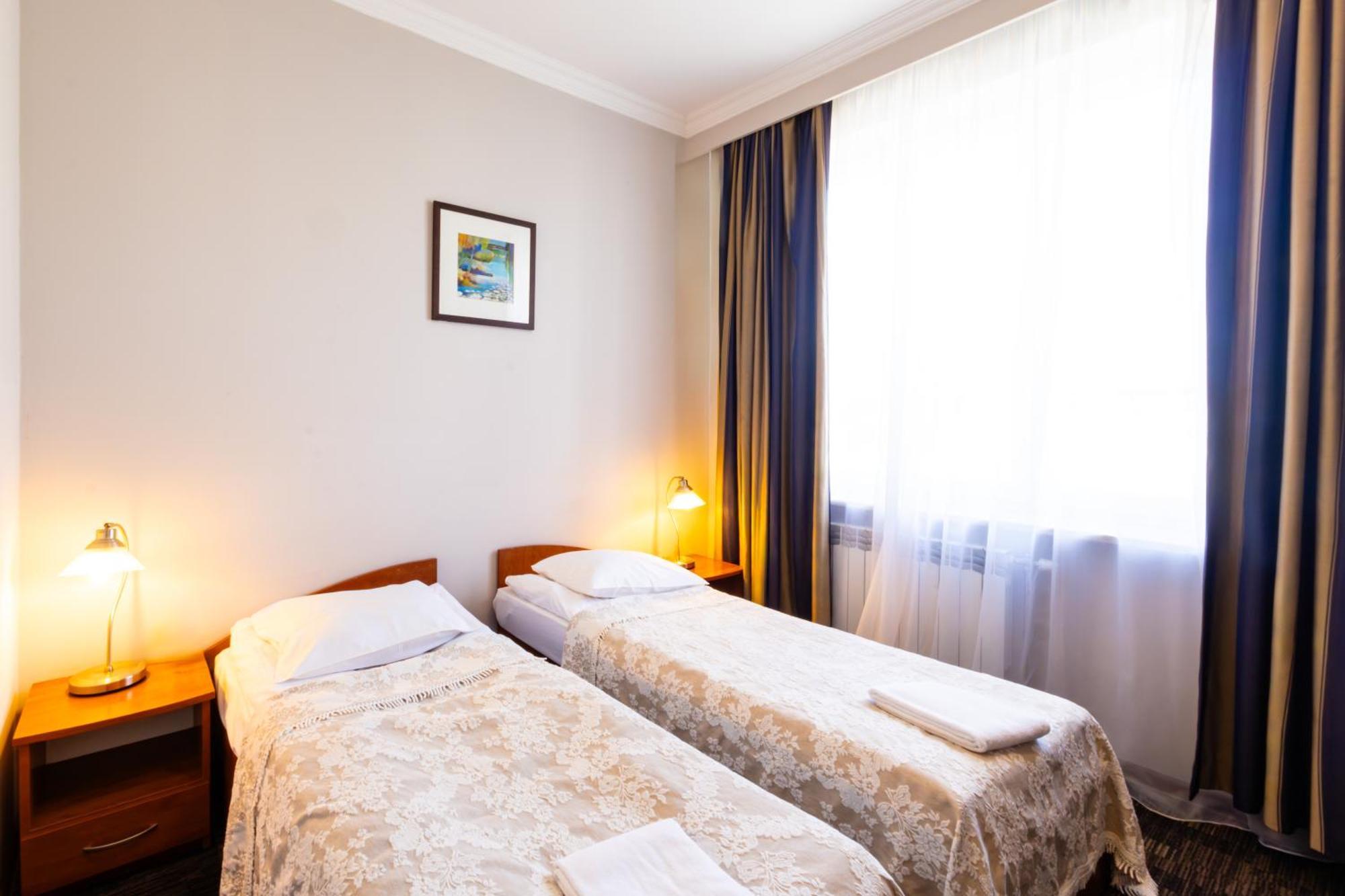 Noclegi Stadion Bed & Breakfast Варшава Экстерьер фото