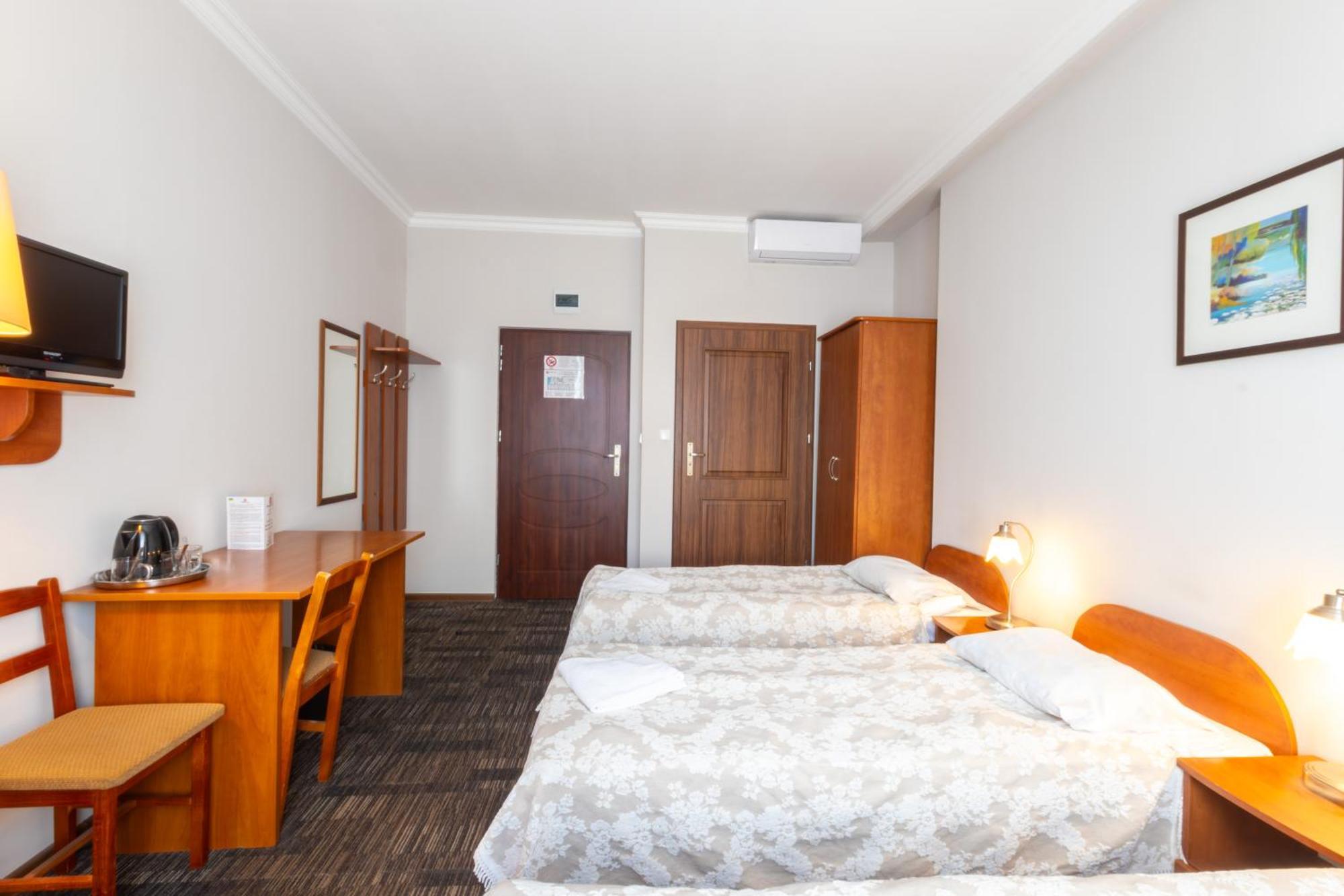 Noclegi Stadion Bed & Breakfast Варшава Экстерьер фото