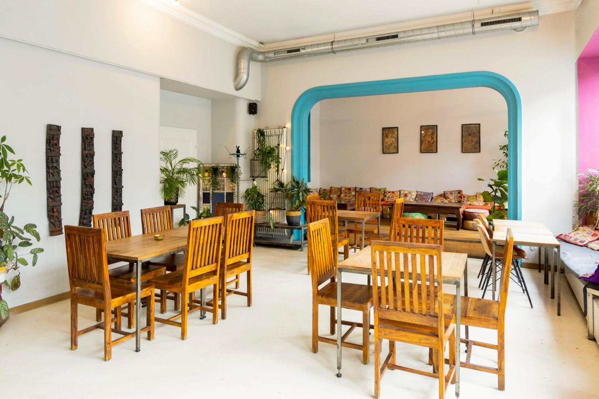 Noclegi Stadion Bed & Breakfast Варшава Экстерьер фото