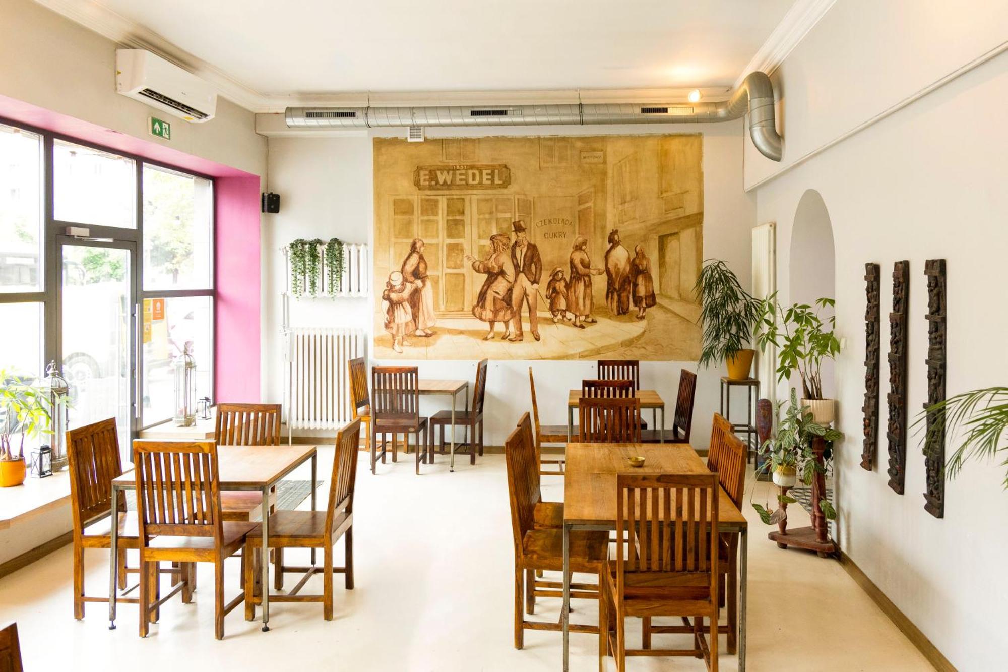Noclegi Stadion Bed & Breakfast Варшава Экстерьер фото