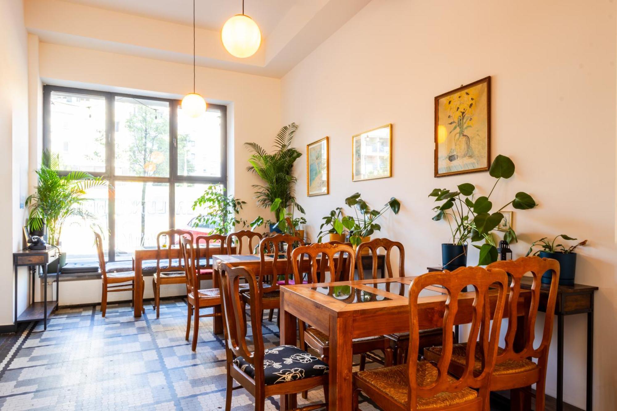 Noclegi Stadion Bed & Breakfast Варшава Экстерьер фото