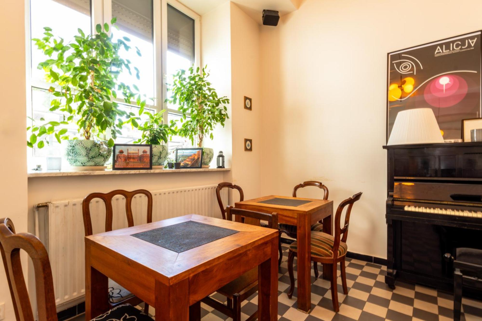 Noclegi Stadion Bed & Breakfast Варшава Экстерьер фото