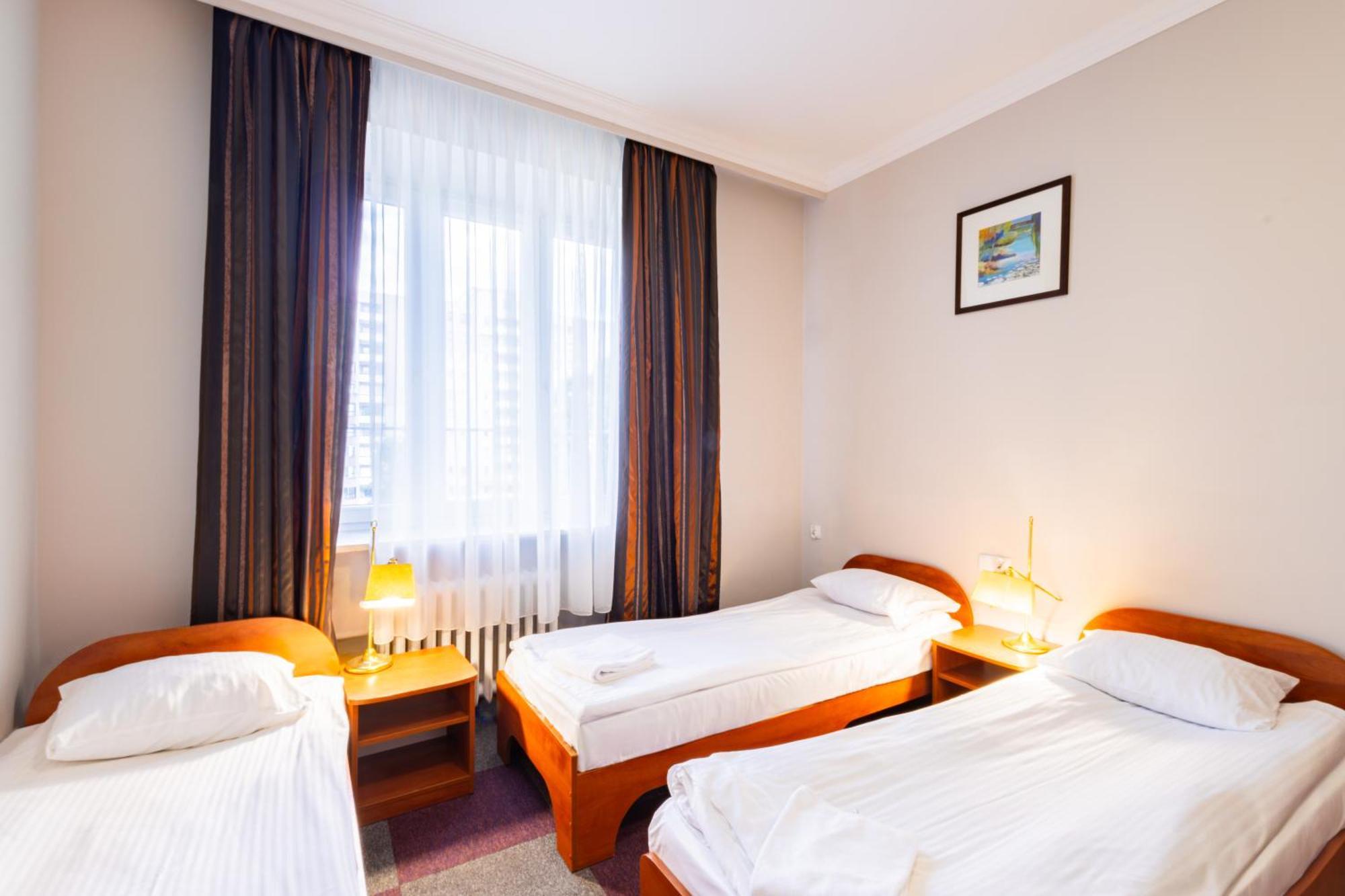 Noclegi Stadion Bed & Breakfast Варшава Экстерьер фото