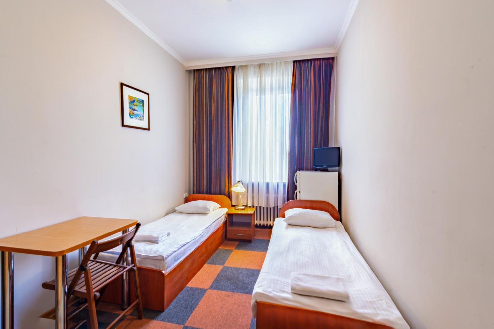Noclegi Stadion Bed & Breakfast Варшава Экстерьер фото